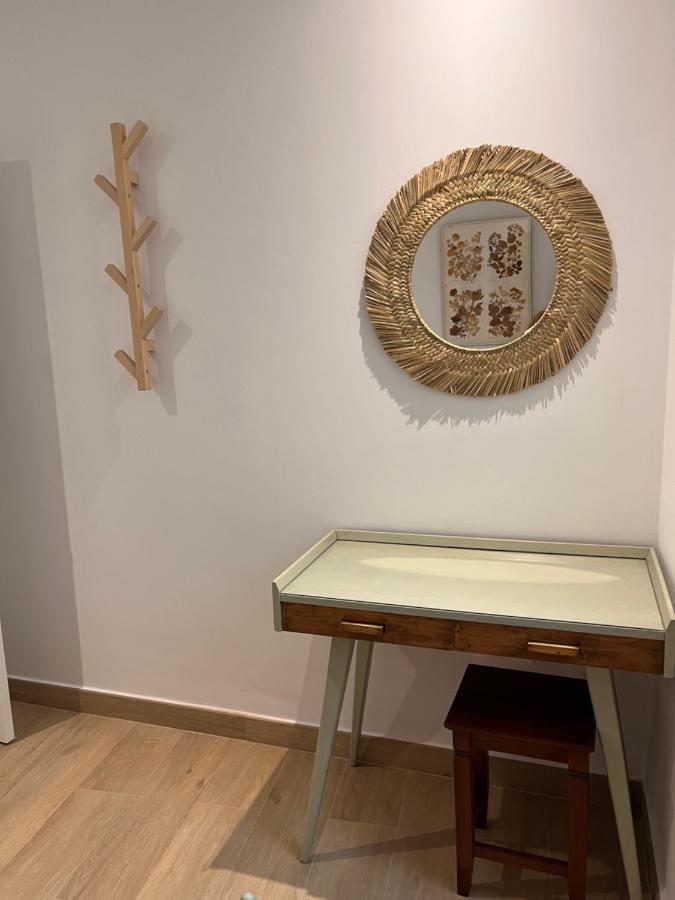 Precioso Apartamento Con Patio Granada Eksteriør billede