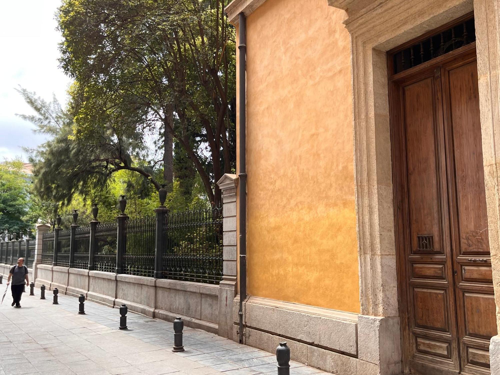 Precioso Apartamento Con Patio Granada Eksteriør billede