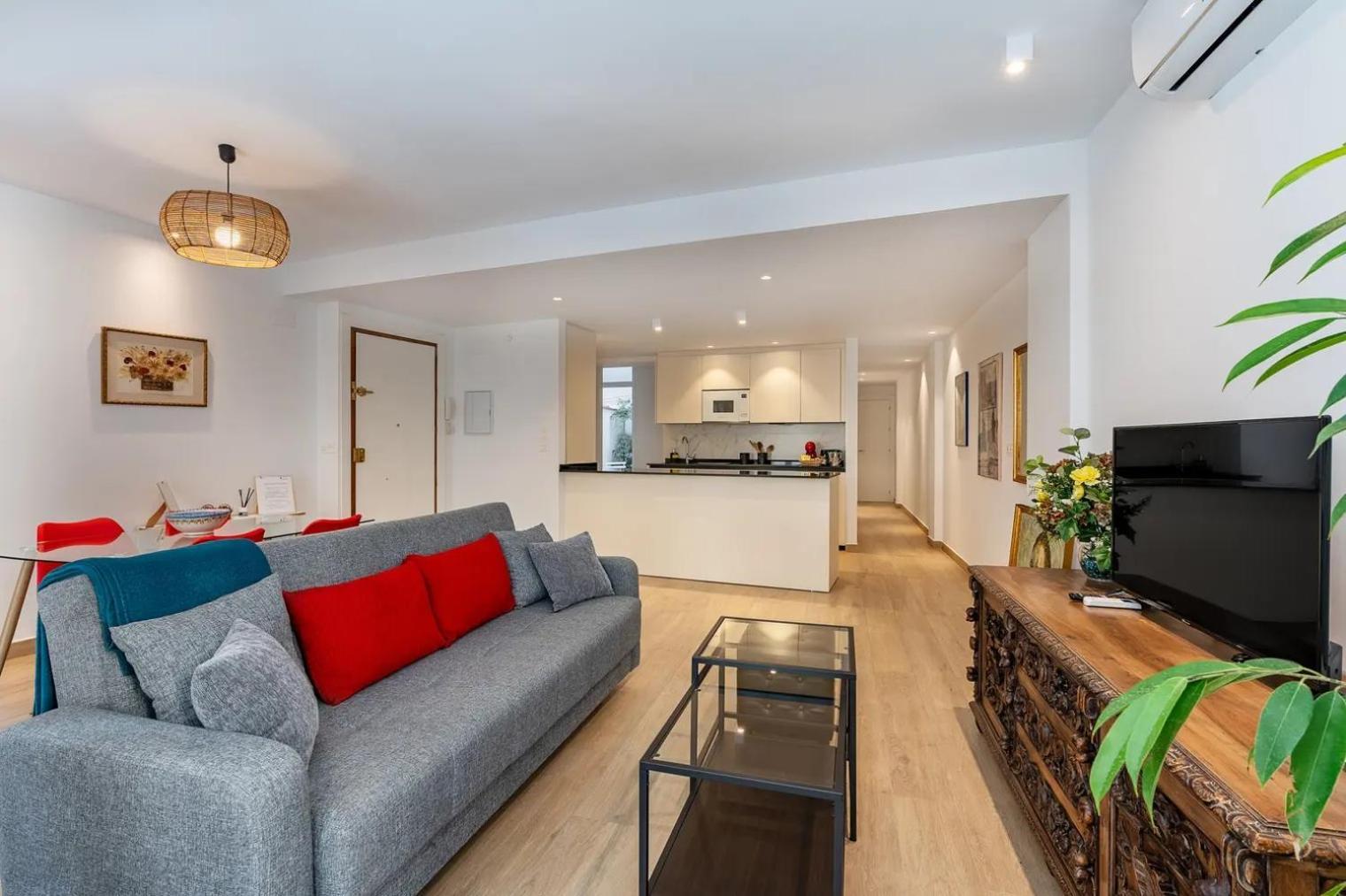 Precioso Apartamento Con Patio Granada Eksteriør billede